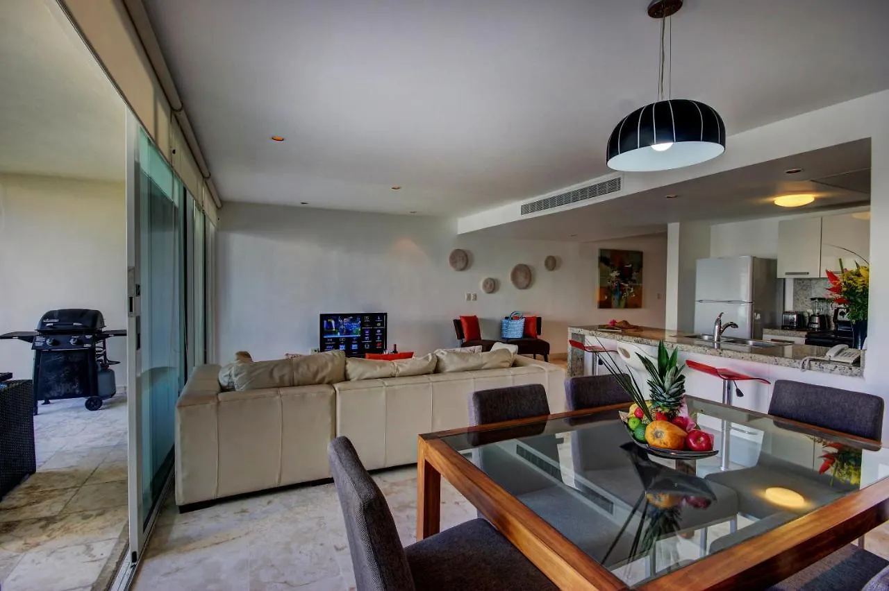 Apartamento EL123 Elements Condos 2 Bedroom Playa del Carmen