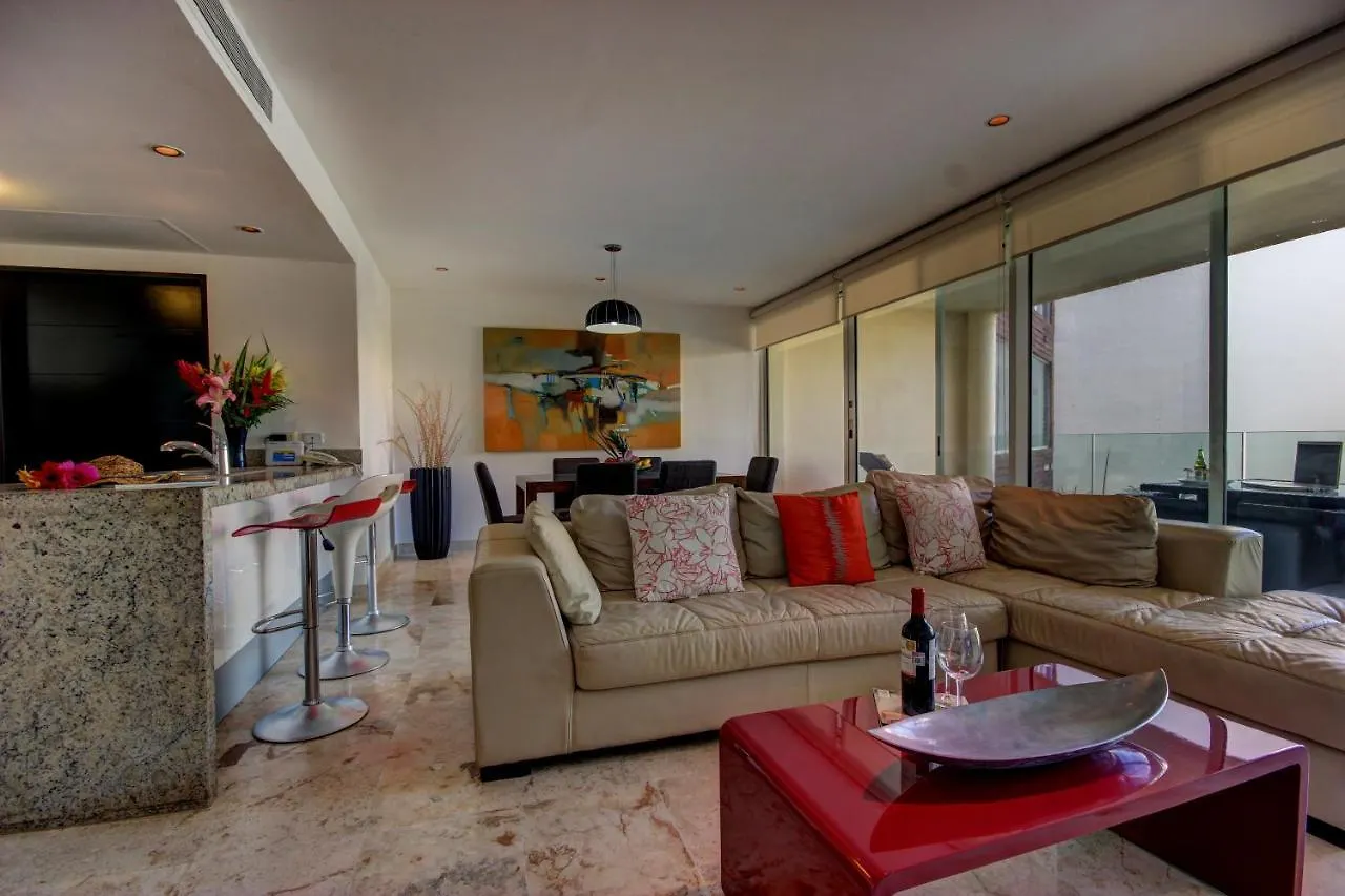 Apartamento EL123 Elements Condos 2 Bedroom Playa del Carmen México