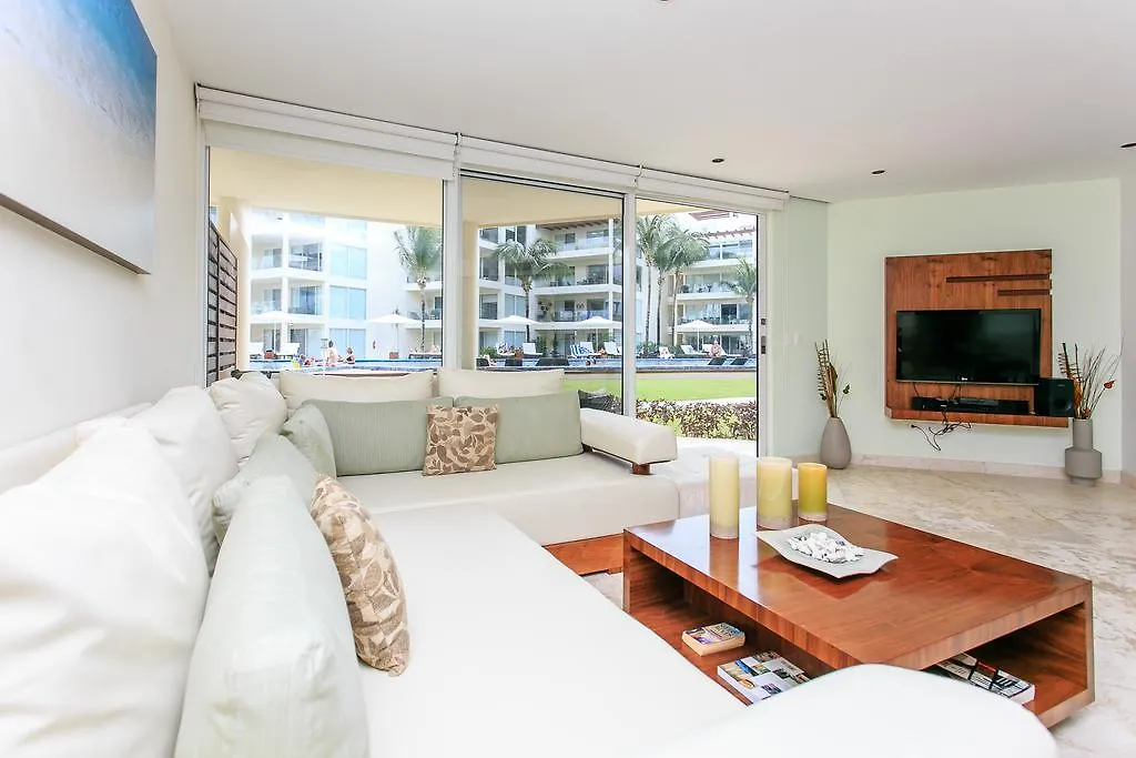 EL123 Elements Condos 2 Bedroom Playa del Carmen México