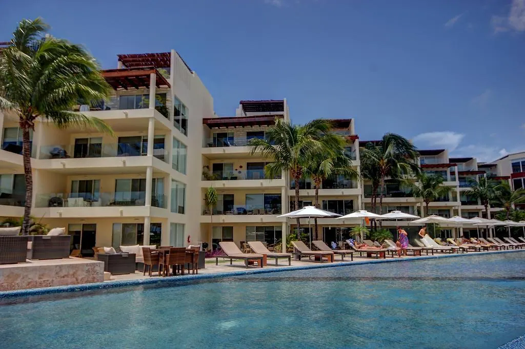 EL123 Elements Condos 2 Bedroom Playa del Carmen México