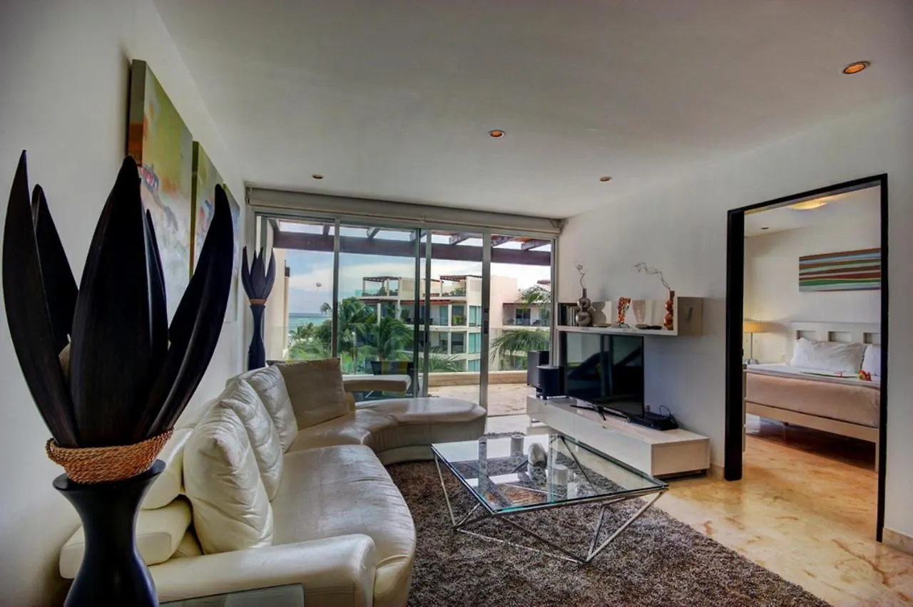 EL123 Elements Condos 2 Bedroom Playa del Carmen Apartamento